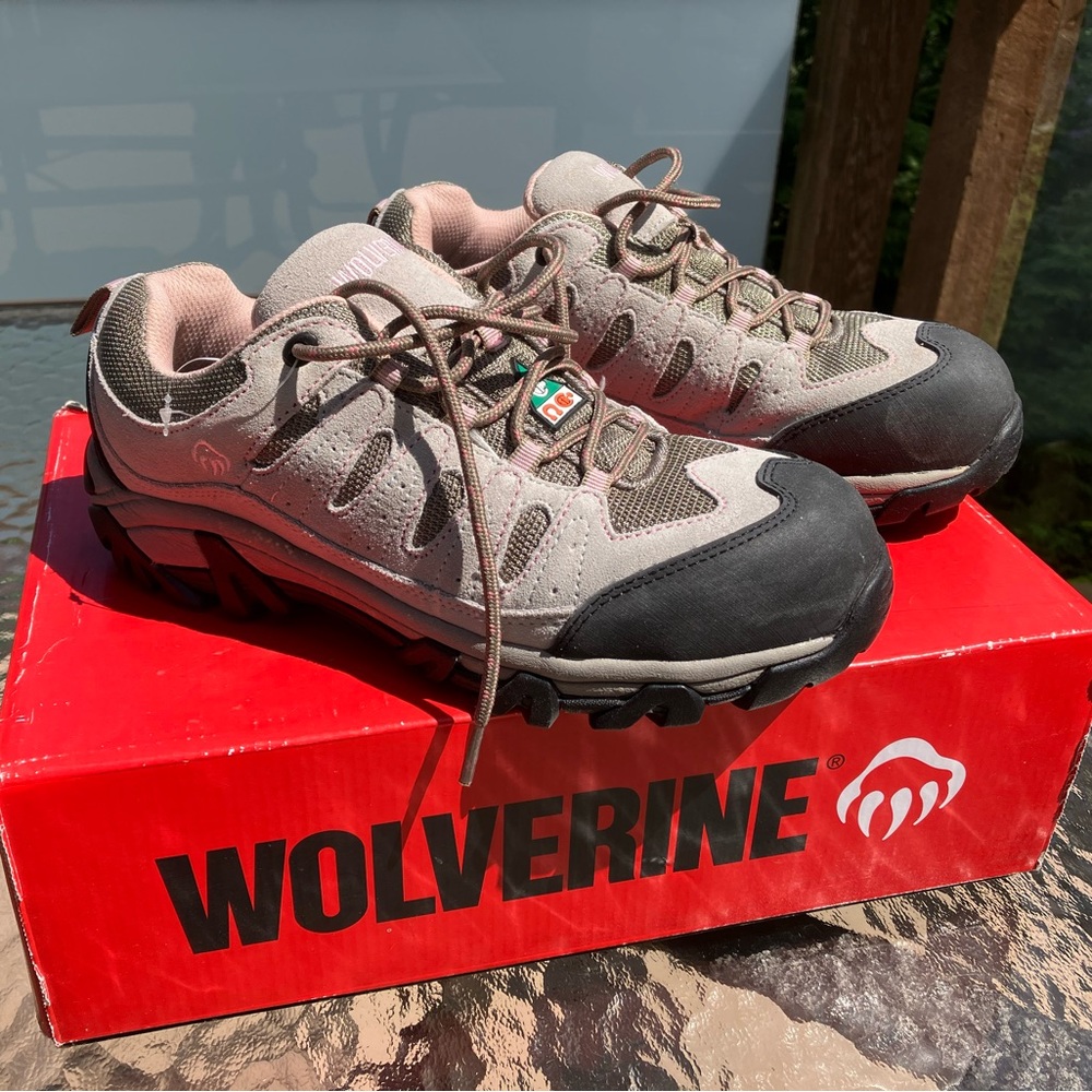 Wolverine Women’s Steel Toe Safety Shoes